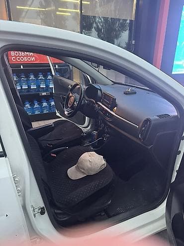 дама в канте: Kia Picanto: 2018 г., Хэтчбэк — 6