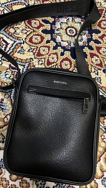 значек: Сумка через плечо Diesel (crossbody) - Материал: черная фактурная — 1