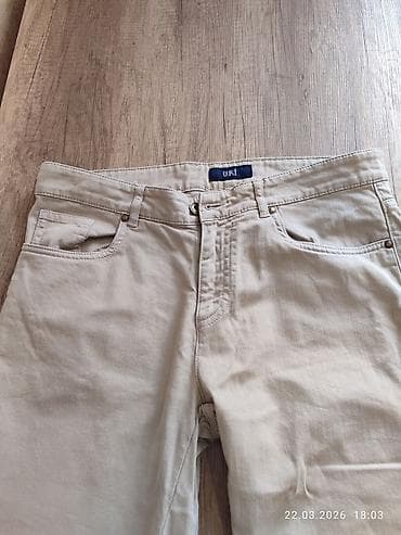 Футболкалар: Мужские брюки-чинос UKI, бежевый цвет. - Классическая посадка на — 2