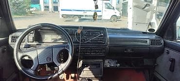 Volkswagen: Volkswagen Jetta: 1991 г., 1.8 л, Механика, Бензин — 6
