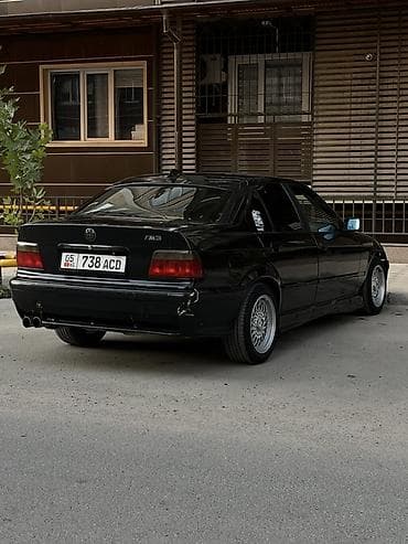 BMW 3 series: 1992 г., 1.8 л, Механика, Бензин, Седан