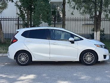 фит капот: Honda Fit: 2016 г., 1.5 л, Вариатор, Бензин, Хэтчбэк — 6