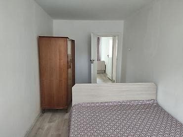 Квартиры: 3 комнаты, 58 м², 104 серия, 4 этаж, Старый ремонт — 5