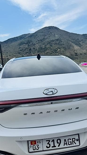 авто гаражного хранения: Hyundai Grandeur: 2022 г., 3 л, Автомат, Газ, Седан — 2