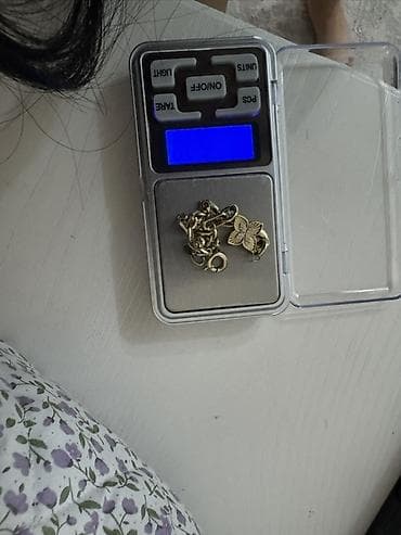 Золотые украшения: Золотой браслет Италия 
5.70 грамм 45600
Грамм 8000 

- — 1