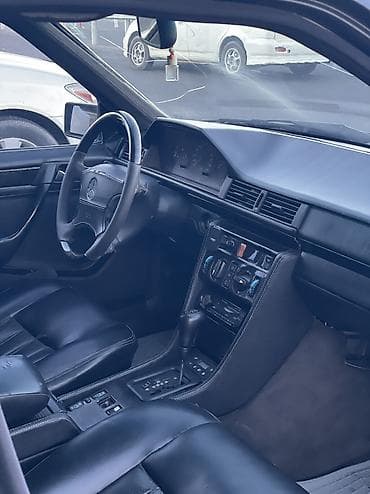 аккумулятор 24: Mercedes-Benz W124: 1995 г., 3.2 л, Автомат, Газ, Седан — 7