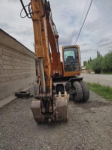 Экскаватор, Hyundai, Колесный