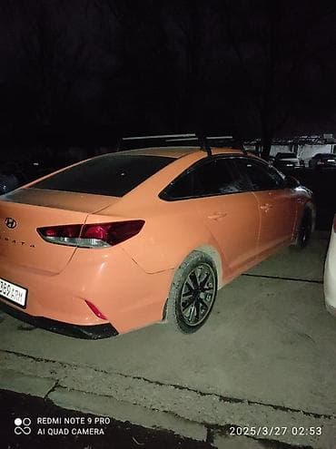 салон машины: Hyundai Sonata: 2017 г., 2 л, Автомат, Газ, Фастбек — 6