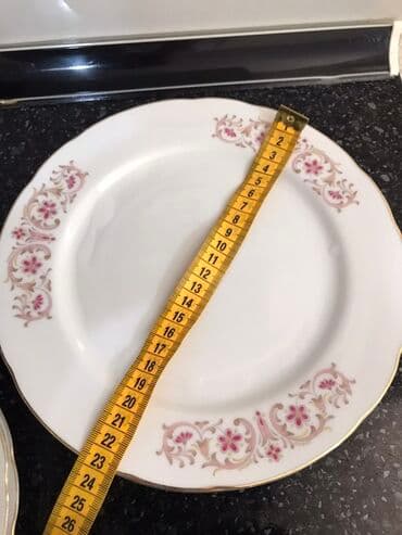 пасуда комплект: Только 3шт. фарфоровых тарелок с цветочным декором и золотистым кантом — 2