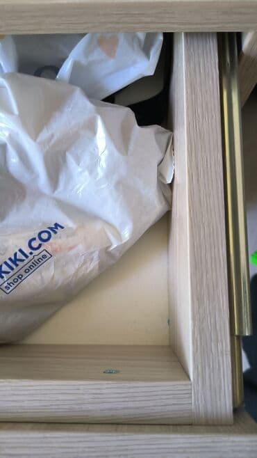 письменные столы для двоих: Компьютерный стол, Б/у, С полками — 10