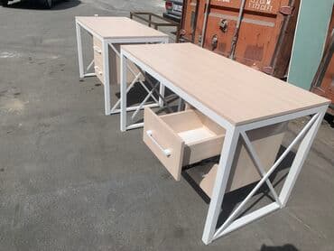 стол рабочий офисный: Стол с тумбочкой 
Офисный стол с тумбой — 7