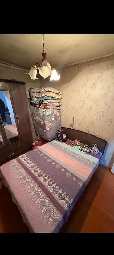 варианты: 57 м², 3 комнаты, Парковка, Забор, огорожен — 5