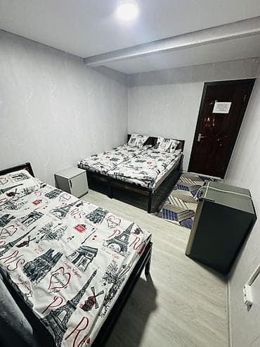 комната молодая гвардия: Уютные номера посуточно. До пляжа всего 60 метров. На территории — 5