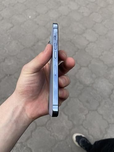 телефон айфон 13 про: IPhone 13 Pro, Sierra Blue — 3