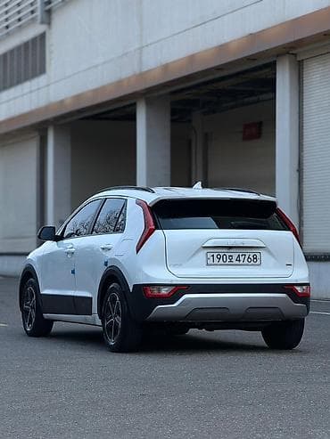 бумеранги: Kia Niro: 2022 г., 1.6 л, Робот, Гибрид, Кроссовер — 3