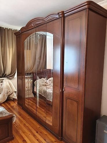 деревянный сундук: Спальный гарнитур, Б/у, Двуспальная кровать, Комод, Тумба, Дерево — 6