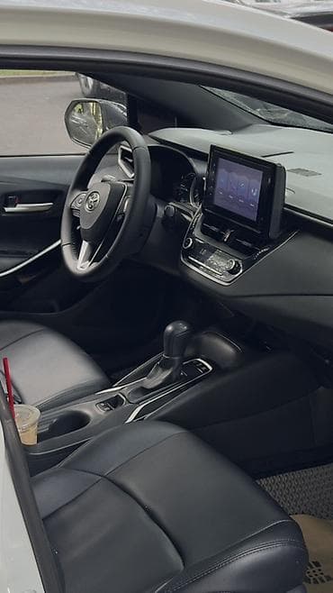 carplay android: Toyota Corolla: 2020 г., 1.8 л, Вариатор, Гибрид, Седан — 3