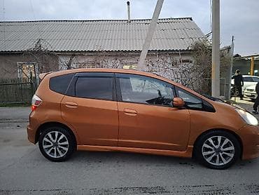 Продажа авто: Honda Fit: 2009 г., 1.5 л, Типтроник, Бензин, Хэтчбэк — 8