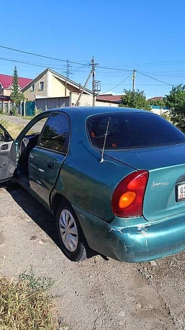 ланос капот: Chevrolet Lanos: 2005 г., Механика, Седан — 4
