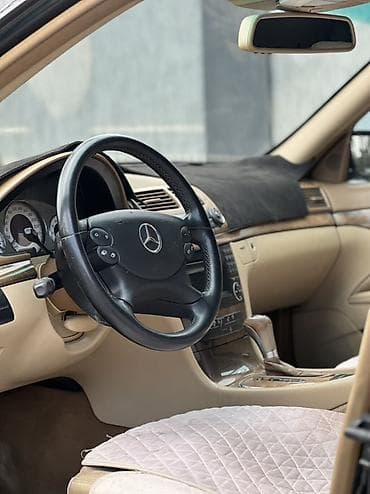 сл: Mercedes-Benz E-Class: 2009 г., 2.5 л, Автомат, Бензин, Седан — 10