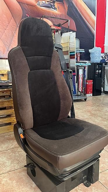 Чехлы Кожаные, DAF, Новый, Самовывоз