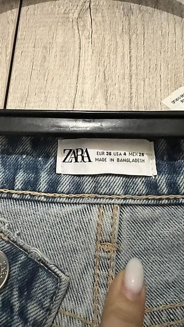 Домашние костюмы: Джинсы ZARA женские - Модель: прямые/relaxed fit со средней посадкой — 2