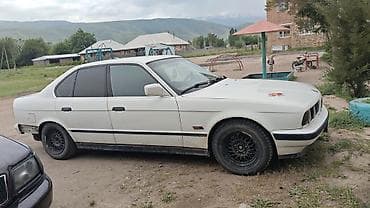 кио к5: BMW 5 series: 1989 г., 2.5 л, Механика, Бензин, Седан — 1