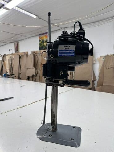 сдаю швейный цех с оборудованием: Жибек-Жолу Продается готовый швейный цех Площадь: 120м2 С — 5