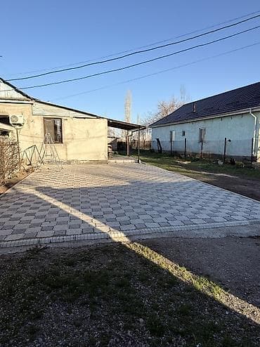 участки в бишкеке: 13 сот Мыкан Продается пол дома С участком 13 сот на красной книге — 3