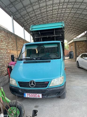 Mercedes-Benz Спринтер: 2003 г., 2.2 л, Механика, Дизель, Фургон