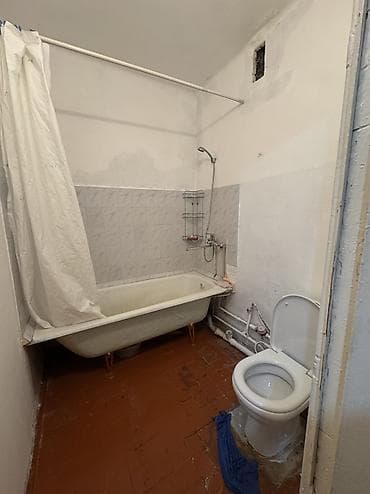 Квартиры: 1 комната, 35 м², 105 серия, Городок строителей 105 серия, 4 этаж, Старый ремонт — 5
