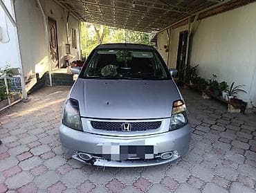 Honda Stream: 2002 г., 2 л, Автомат, Бензин, Минивэн at lalafo.kg Honda Stream: 2002 г., 2 л, Автомат, Бензин, Минивэн