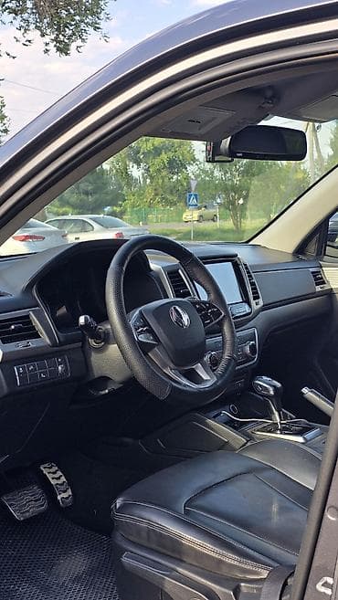 Ssangyong Korando Turismo: 2019 г., 2.2 л, Автомат, Дизель, Минивэн — 8