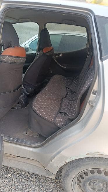 mercedes a class: Mercedes-Benz A-Class: 2002 г., Автомат, Хэтчбэк — 3