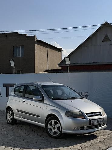 Продажа авто: Chevrolet Aveo: 2008 г., 1.4 л, Механика, Бензин, Хэтчбэк — 1