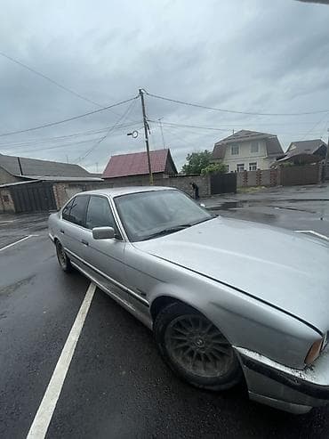 e39 капот: BMW 5 series: 1990 г., 2.8 л, Механика, Бензин, Седан — 4