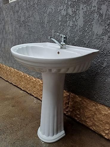 смесители бу: Раковина для ванной, Особенности: Глянцевое, Овальная форма, Материал: Керамика — 3