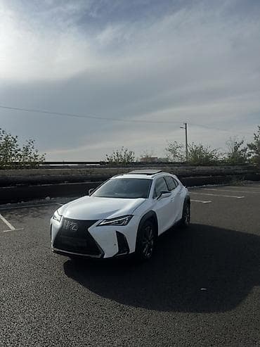 lexus e: Lexus UX: 2018 г., 2 л, Бензин, Кроссовер — 2
