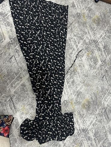 Юбка, Модель юбки: Годе, Миди, По талии at lalafo.kg Юбка, Модель юбки: Годе, Миди, По талии