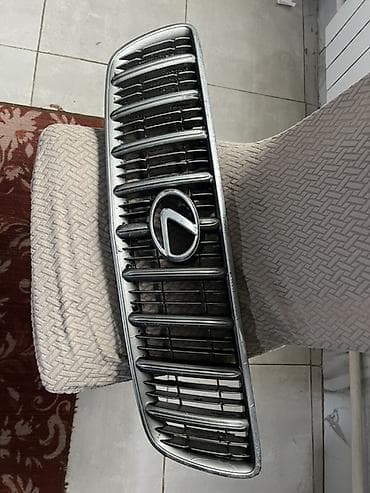 Автозапчасти: Решетка радиатора Lexus Оригинал — 2