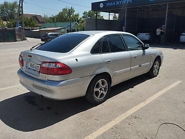 626: Mazda 626: 2000 г., 2 л, Механика, Бензин, Седан — 1