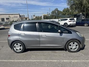 Продажа авто: Honda Jazz: 2009 г., 1.3 л, Вариатор, Бензин, Хэтчбэк — 5