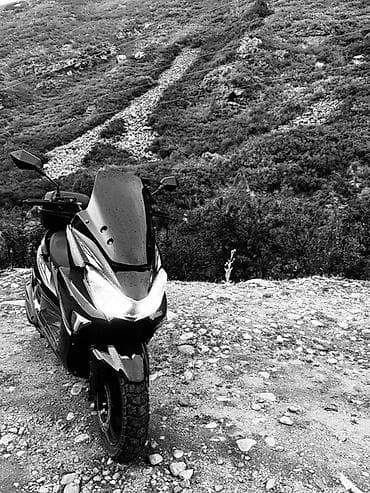 Макси-скутер 150 куб. см, Бензин, Б/у