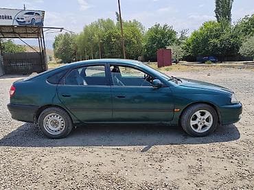 Toyota Avensis: 2002 г., Хетчбек — 7