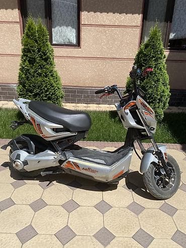 Мототехника: Электроскутер Panther MZ 1500 (надписи на облицовке) - Тип: городской — 2
