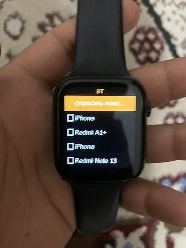 apple whatch: Смарт‑часы с черным силиконовым ремешком и сенсорным экраном Основные — 3