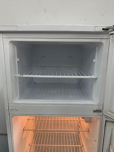 баня семений: Холодильник Beko, Двухкамерный — 3
