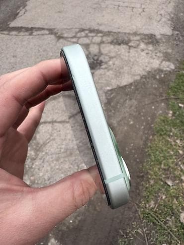 Техника жана электроника: IPhone 15, Колдонулган, 128 ГБ, Жашыл, Каптама, 86 % — 3