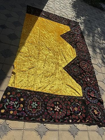 Төшөктөр: Төшөк Колдонулган, Туш кийиз, түсү - Кара, Өзү алып кетүү, Акылуу жеткирүү — 1