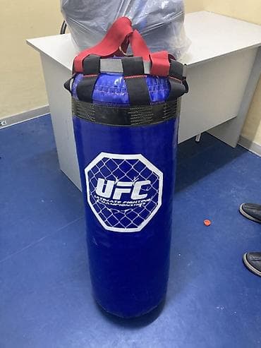 Боксёрский мешок UFC (сине-белый) - Формат: подвесной цилиндрический